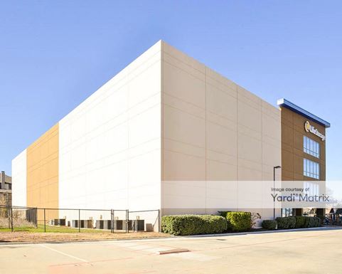 Source URL: https://cdnsc.rentcafe.com/dmslivecafe/3/1067838/1067838-1-4.jpg?width=-1&height=385&quality=80