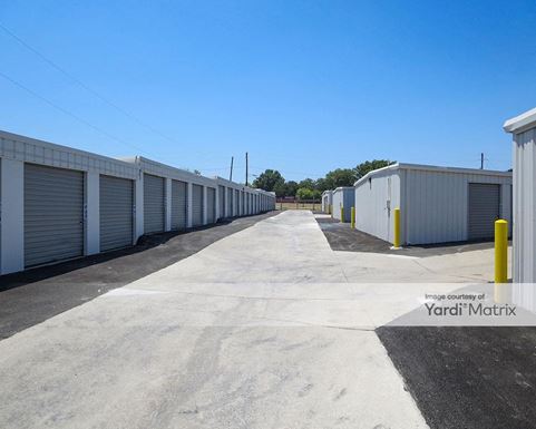 Source URL: https://cdnsc.rentcafe.com/dmslivecafe/3/1067846/1067846-1-2.jpg?width=-1&height=385&quality=80