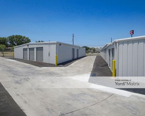 Source URL: https://cdnsc.rentcafe.com/dmslivecafe/3/1067846/1067846-1-3.jpg?width=-1&height=385&quality=80