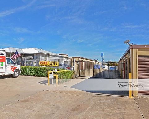 Source URL: https://cdnsc.rentcafe.com/dmslivecafe/3/1067849/1067849-1-2.jpg?width=-1&height=385&quality=80