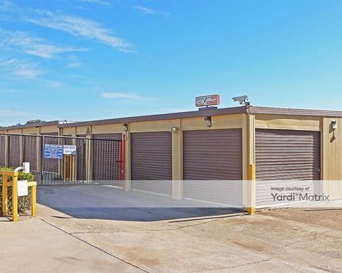 Source URL: https://cdnsc.rentcafe.com/dmslivecafe/3/1067849/1067849-1-5.jpg?width=-1&height=385&quality=80