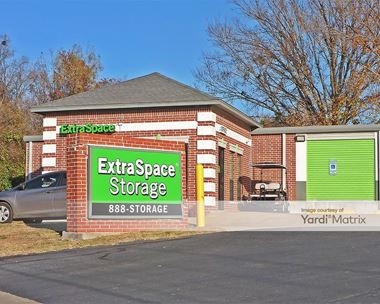 Storage Units for Rent available at 1925 South Bowie Drive, Weatherford, TX 76086