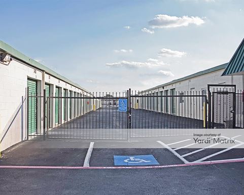 Source URL: https://cdnsc.rentcafe.com/dmslivecafe/3/1067853/1067853-1-3.jpg?width=-1&height=385&quality=80