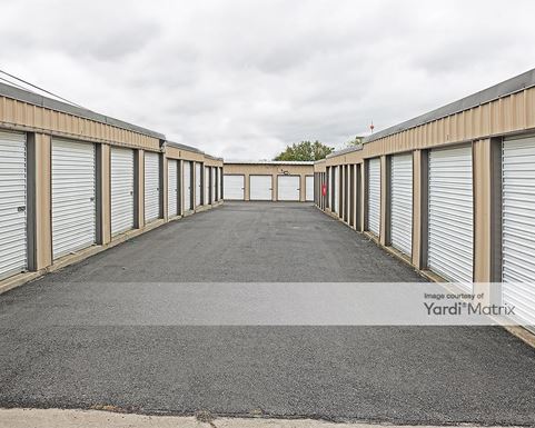 Source URL: https://cdnsc.rentcafe.com/dmslivecafe/3/1067858/1067858-1-3.jpg?width=-1&height=385&quality=80