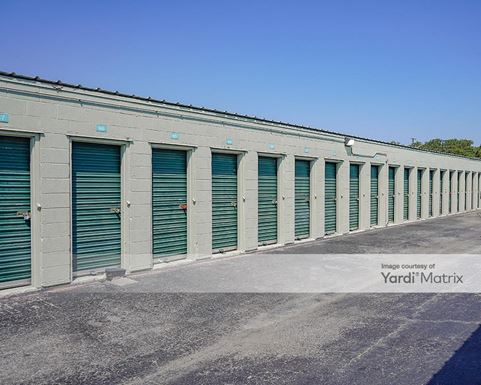 Source URL: https://cdnsc.rentcafe.com/dmslivecafe/3/1067862/1067862-1-4.jpg?width=-1&height=385&quality=80