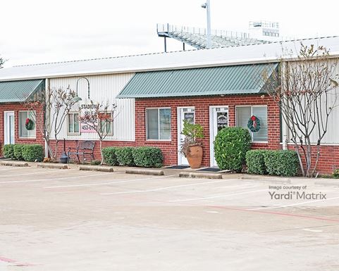 Source URL: https://cdnsc.rentcafe.com/dmslivecafe/3/1067863/1067863-1-2.jpg?width=-1&height=385&quality=80