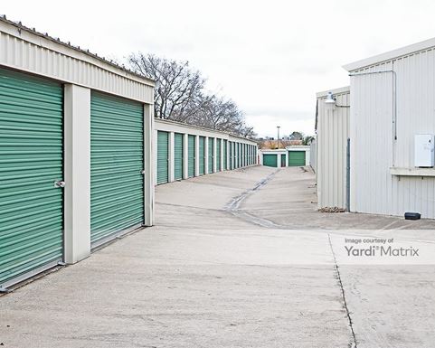 Source URL: https://cdnsc.rentcafe.com/dmslivecafe/3/1067863/1067863-1-4.jpg?width=-1&height=385&quality=80