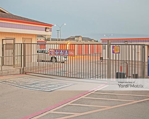 Source URL: https://cdnsc.rentcafe.com/dmslivecafe/3/1067871/1067871-1-2.jpg?width=-1&height=385&quality=80