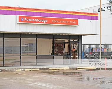 Storage Units for Rent available at 3521 West Pioneer Pkwy, Pantego, TX 76013