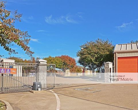 Source URL: https://cdnsc.rentcafe.com/dmslivecafe/3/1067876/1067876-1-3.jpg?width=-1&height=385&quality=80