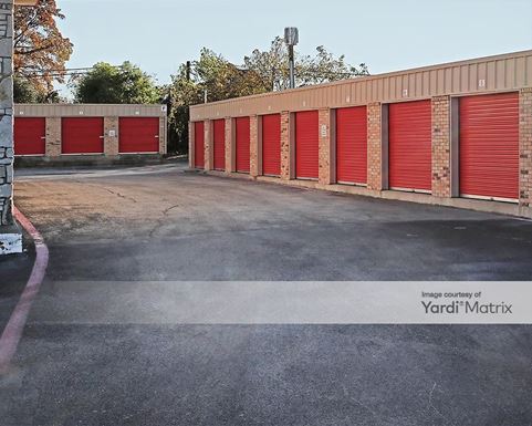 Source URL: https://cdnsc.rentcafe.com/dmslivecafe/3/1067897/1067897-1-3.jpg?width=-1&height=385&quality=80