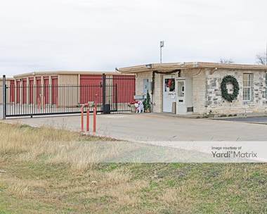 Storage Units for Rent available at 1627 West Henderson Street, Cleburne, TX 76033