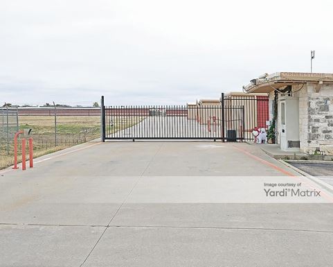 Source URL: https://cdnsc.rentcafe.com/dmslivecafe/3/1067903/1067903-1-3.jpg?width=-1&height=385&quality=80