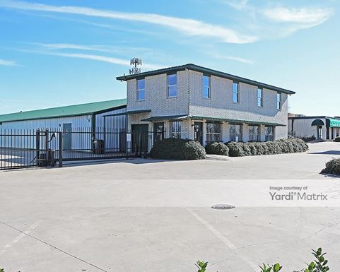 Source URL: https://cdnsc.rentcafe.com/dmslivecafe/3/1067907/1067907-1-2.jpg?width=-1&height=385&quality=80