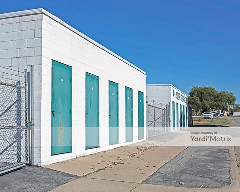 Source URL: https://cdnsc.rentcafe.com/dmslivecafe/3/1067908/1067908-1-3.jpg?width=-1&height=385&quality=80