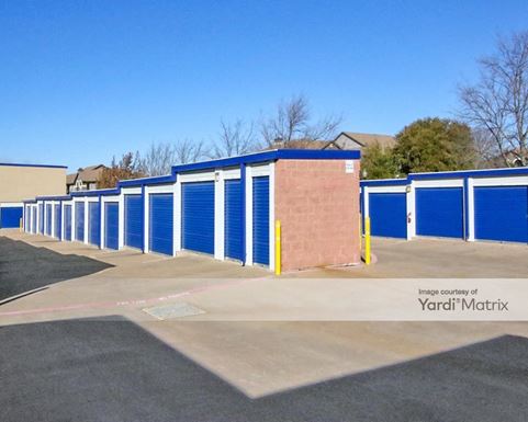 Source URL: https://cdnsc.rentcafe.com/dmslivecafe/3/1067917/1067917-1-2.jpg?width=-1&height=385&quality=80