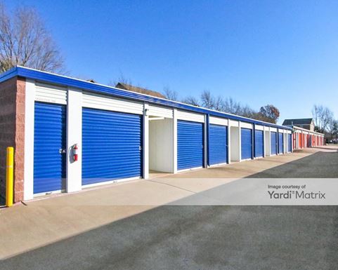 Source URL: https://cdnsc.rentcafe.com/dmslivecafe/3/1067917/1067917-1-3.jpg?width=-1&height=385&quality=80