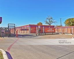 Image for Public Storage - 100 North Collins, Arlington, TX