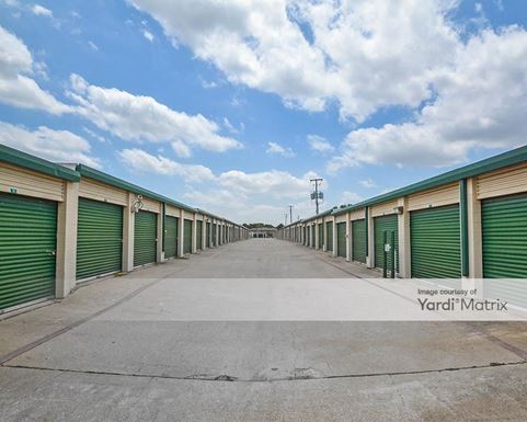 Source URL: https://cdnsc.rentcafe.com/dmslivecafe/3/1067926/1067926-1-2.jpg?width=-1&height=385&quality=80