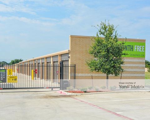 Source URL: https://cdnsc.rentcafe.com/dmslivecafe/3/1067937/1067937-1-4.jpg?width=-1&height=385&quality=80