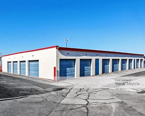 Source URL: https://cdnsc.rentcafe.com/dmslivecafe/3/1067943/1067943-1-4.jpg?width=-1&height=385&quality=80