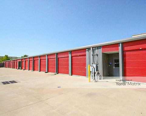 Source URL: https://cdnsc.rentcafe.com/dmslivecafe/3/1067946/1067946-1-3.jpg?width=-1&height=385&quality=80