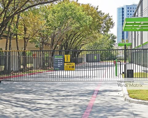 Source URL: https://cdnsc.rentcafe.com/dmslivecafe/3/1067953/1067953-1-4.jpg?width=-1&height=385&quality=80