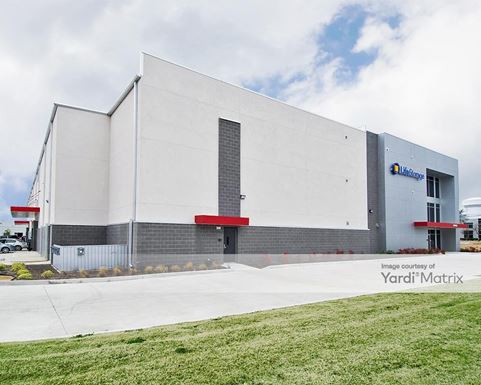 Source URL: https://cdnsc.rentcafe.com/dmslivecafe/3/1067961/1067961-1-4.jpg?width=-1&height=385&quality=80