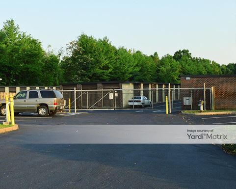 Source URL: https://cdnsc.rentcafe.com/dmslivecafe/3/1067963/1067963-1-4.jpg?width=-1&height=385&quality=80