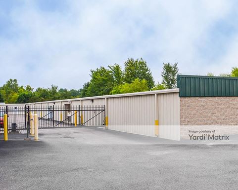 Source URL: https://cdnsc.rentcafe.com/dmslivecafe/3/1067967/1067967-1-3.jpg?width=-1&height=385&quality=80