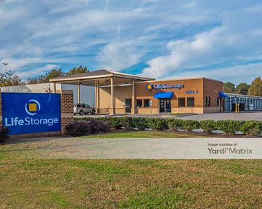 Storage Units for Rent available at 5226 Nansemond Pkwy, Suffolk, VA 23435