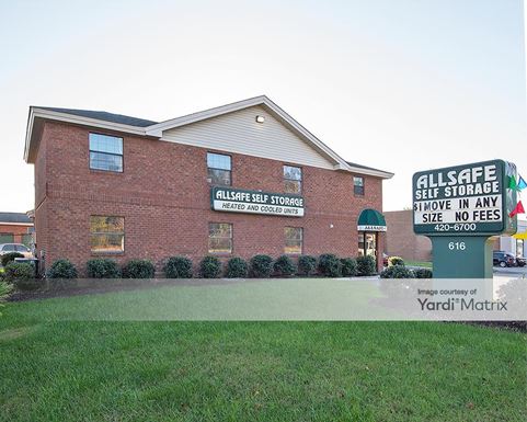 Source URL: https://cdnsc.rentcafe.com/dmslivecafe/3/1067994/1067994-1-4.jpg?width=-1&height=385&quality=80