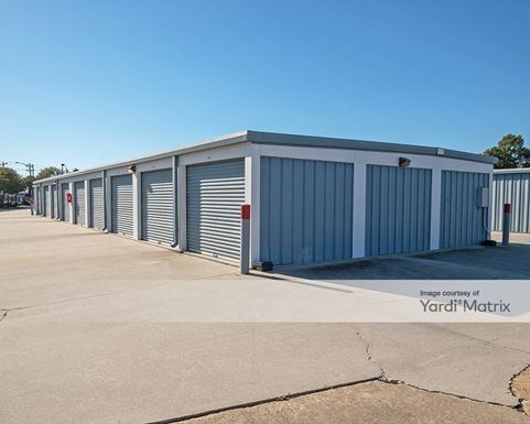 Source URL: https://cdnsc.rentcafe.com/dmslivecafe/3/1068008/1068008-1-5.jpg?width=-1&height=385&quality=80