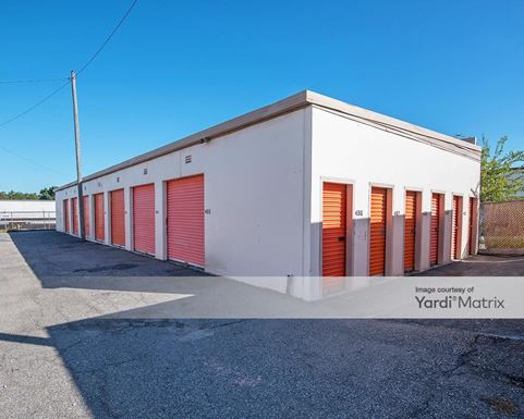 Source URL: https://cdnsc.rentcafe.com/dmslivecafe/3/1068015/1068015-1-5.jpg?width=-1&height=385&quality=80