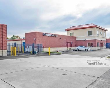 Storage Units for Rent available at 25 Tyler Avenue, Newport News, VA 23601
