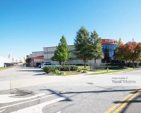 Source URL: https://cdnsc.rentcafe.com/dmslivecafe/3/1068023/1068023-1-4.jpg?width=-1&height=385&quality=80