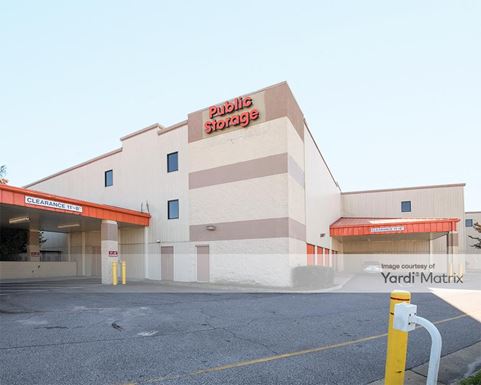 Source URL: https://cdnsc.rentcafe.com/dmslivecafe/3/1068023/1068023-1-5.jpg?width=-1&height=385&quality=80