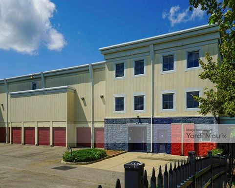 Source URL: https://cdnsc.rentcafe.com/dmslivecafe/3/1068044/1068044-1-2.jpg?width=-1&height=385&quality=80