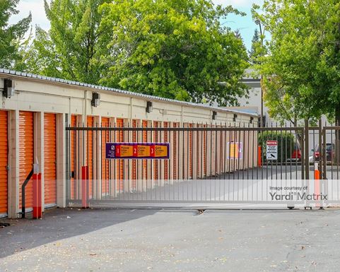 Source URL: https://cdnsc.rentcafe.com/dmslivecafe/3/1068087/1068087-1-2.jpg?width=-1&height=385&quality=80