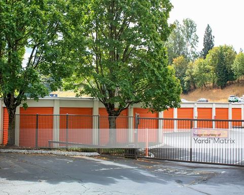 Source URL: https://cdnsc.rentcafe.com/dmslivecafe/3/1068098/1068098-1-4.jpg?width=-1&height=385&quality=80