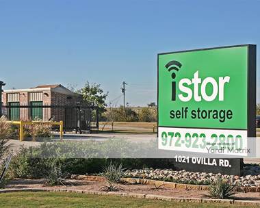Storage Units for Rent available at 1021 Ovilla Road, Waxahachie, TX 75167