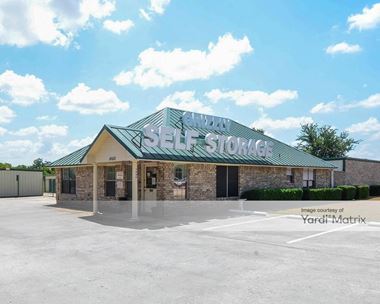 Storage Units for Rent available at 1480 North Hampton Road, DeSoto, TX 75115
