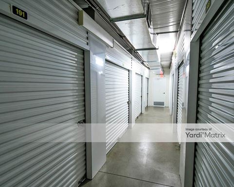Source URL: https://cdnsc.rentcafe.com/dmslivecafe/3/1068147/1068147-1-5.jpg?width=-1&height=385&quality=80