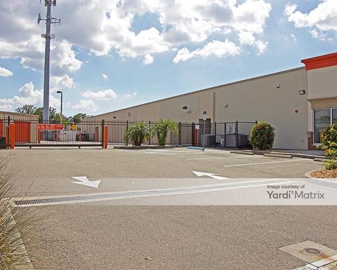 Source URL: https://cdnsc.rentcafe.com/dmslivecafe/3/1068148/1068148-1-5.jpg?width=-1&height=385&quality=80