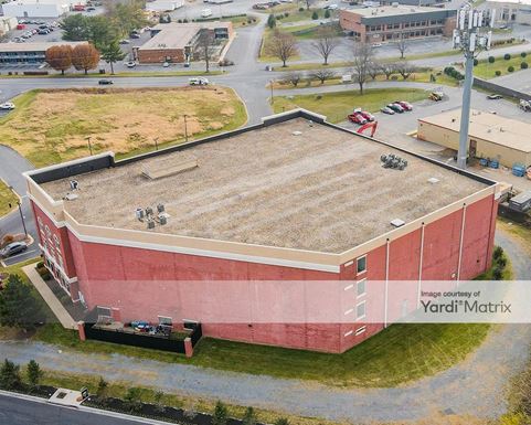 Source URL: https://cdnsc.rentcafe.com/dmslivecafe/3/1068156/1068156-1-2.jpg?width=-1&height=385&quality=80