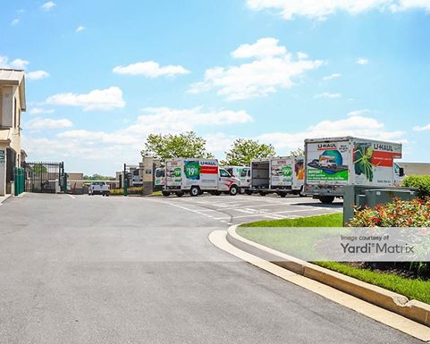 Source URL: https://cdnsc.rentcafe.com/dmslivecafe/3/1068160/1068160-1-4.jpg?width=-1&height=385&quality=80