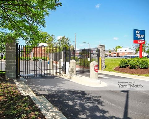 Source URL: https://cdnsc.rentcafe.com/dmslivecafe/3/1068163/1068163-1-4.jpg?width=-1&height=385&quality=80