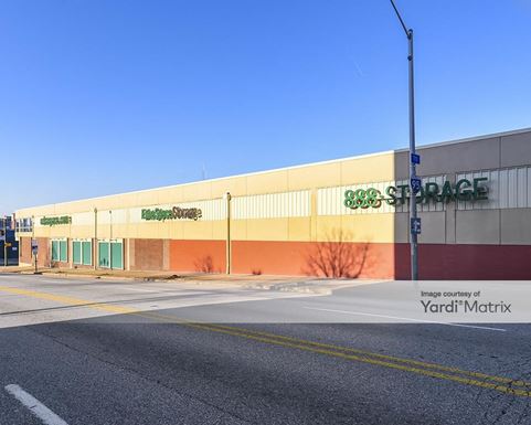 Source URL: https://cdnsc.rentcafe.com/dmslivecafe/3/1068175/1068175-1-4.jpg?width=-1&height=385&quality=80