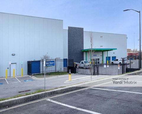 Source URL: https://cdnsc.rentcafe.com/dmslivecafe/3/1068188/1068188-1-3.jpg?width=-1&height=385&quality=80