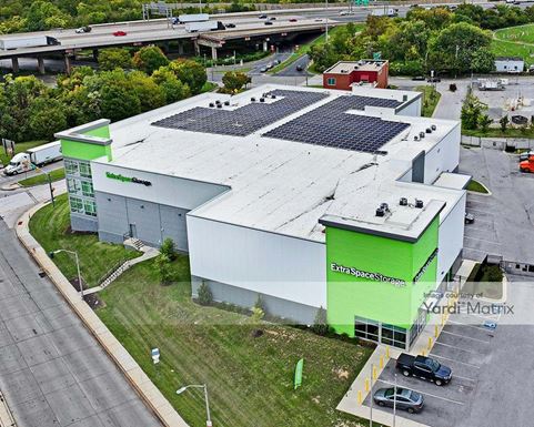 Source URL: https://cdnsc.rentcafe.com/dmslivecafe/3/1068188/1068188-1-4.jpg?width=-1&height=385&quality=80